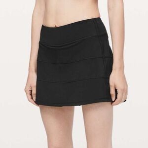 Lululemon Pace Rival Skirt (Tall) 15” – Size 6 (Black)